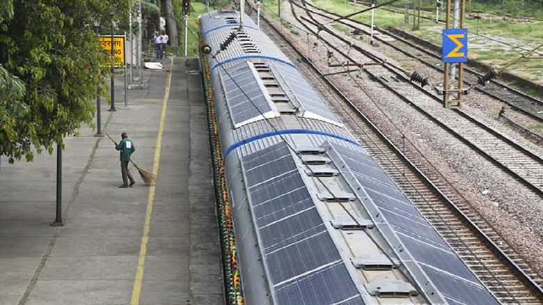 solar-demu-trains-start-rolling