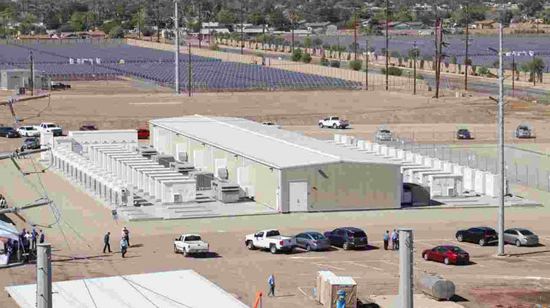 worlds-largest-solar-battery