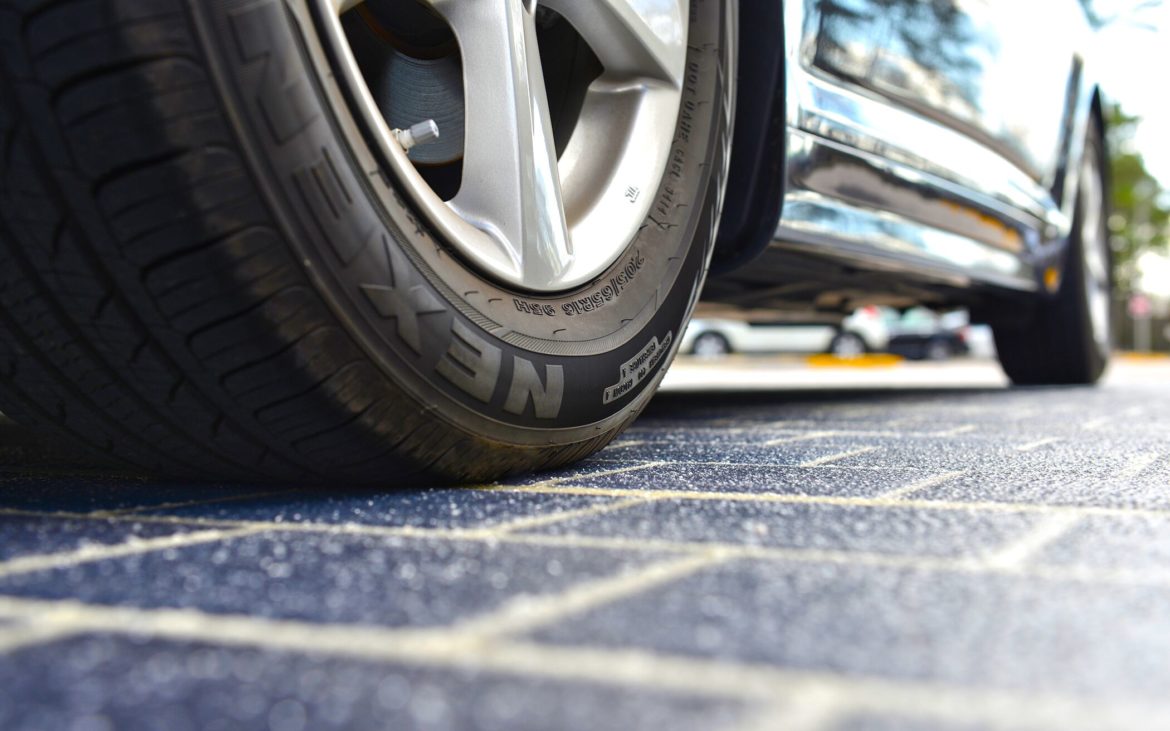 system to measure tire pressure and tread wear