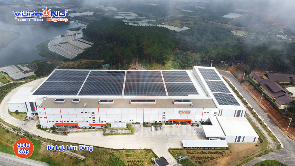 Solar power system at Dalat Worsted Spinning